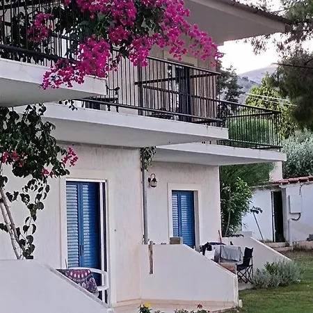Villa Galaxidi