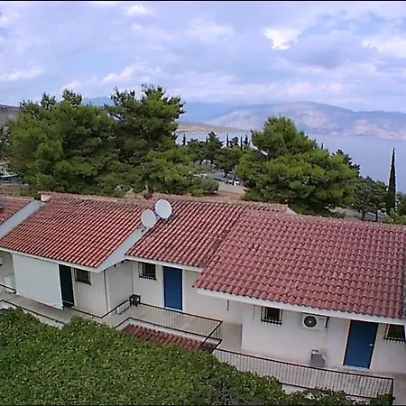 Villa Galaxidi Apartment *